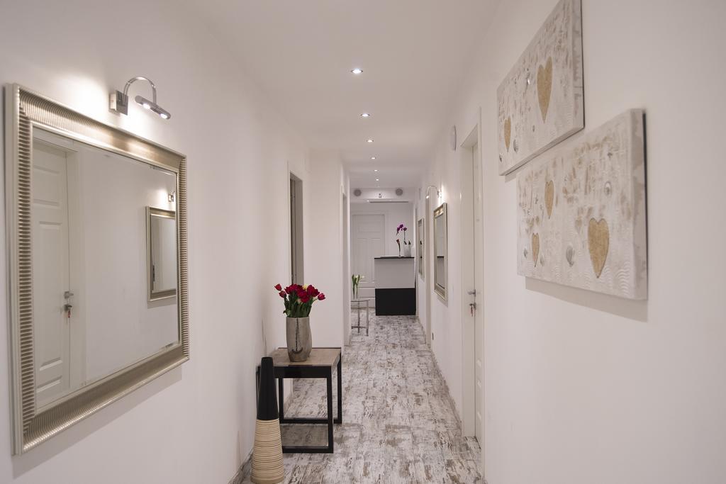 Colonna 18 By Ghor Hotel Rome Exterior photo