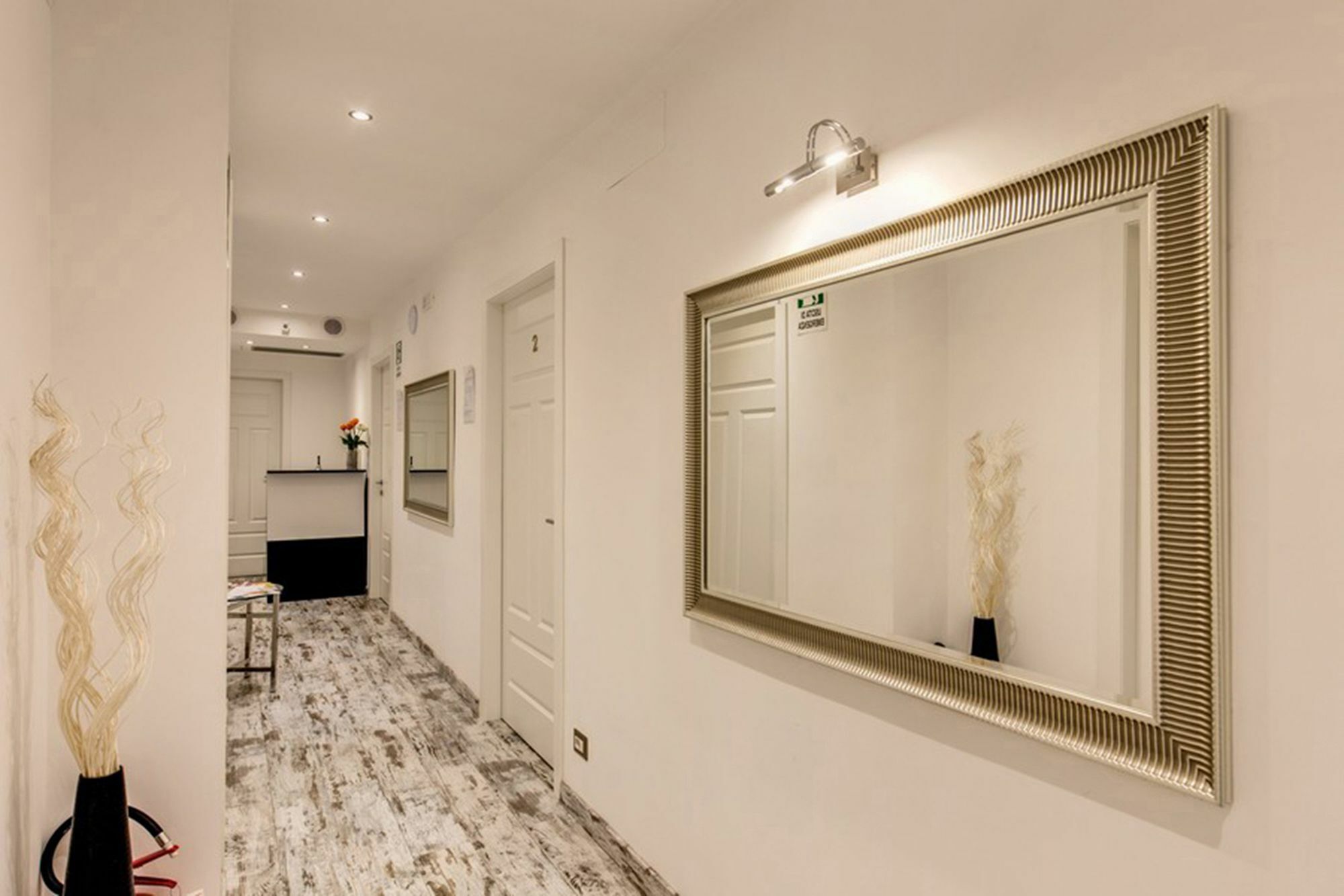 Colonna 18 By Ghor Hotel Rome Exterior photo